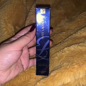 estée lauder red matte liquid lipstick